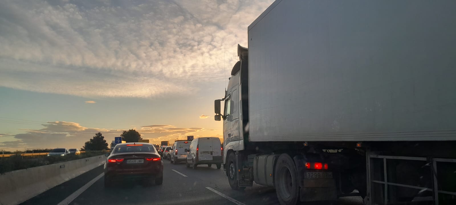 Herida grave una mujer tras un accidente ocurrido en la RM-2 a la altura de Alhama