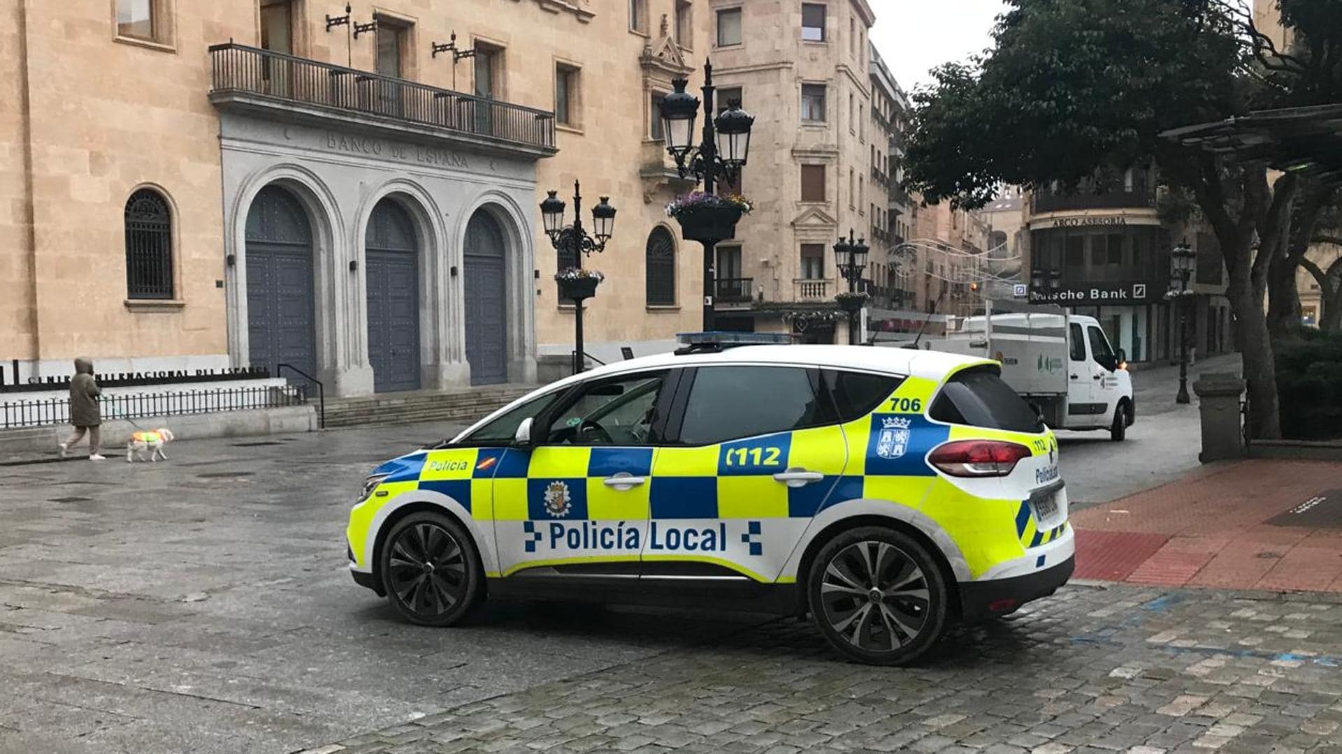 Denuncian a grupo de despedida de soltera por uso de megáfono en plena madrugada en Salamanca