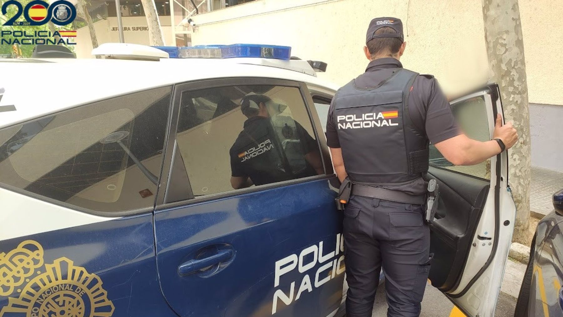 Detienen a un hombre que se hacía pasar por policía y amenazaba con multas a conductores en Palma