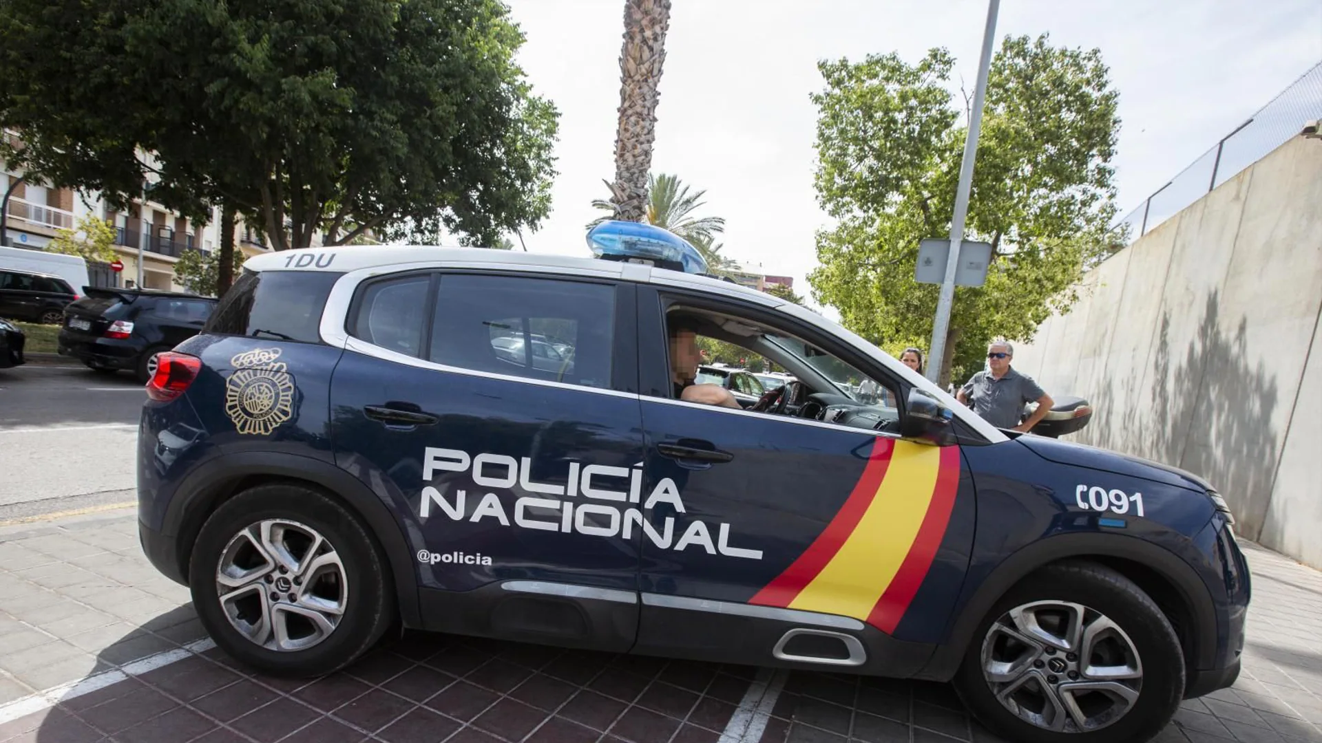 Tres detenidos por acuchillar al vigilante de una discoteca de Valencia que no les dejó entrar