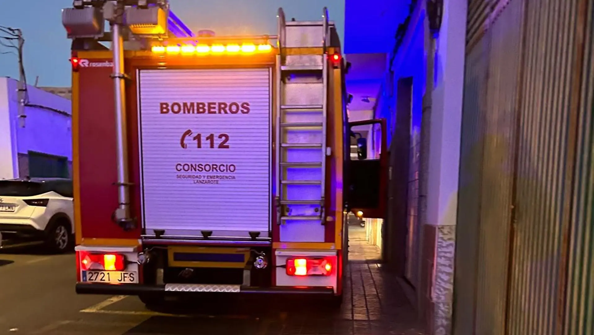 Explosión en Arrecife deja a un hombre gravemente herido por mezclar poliuretano y calor en una bola de plástico