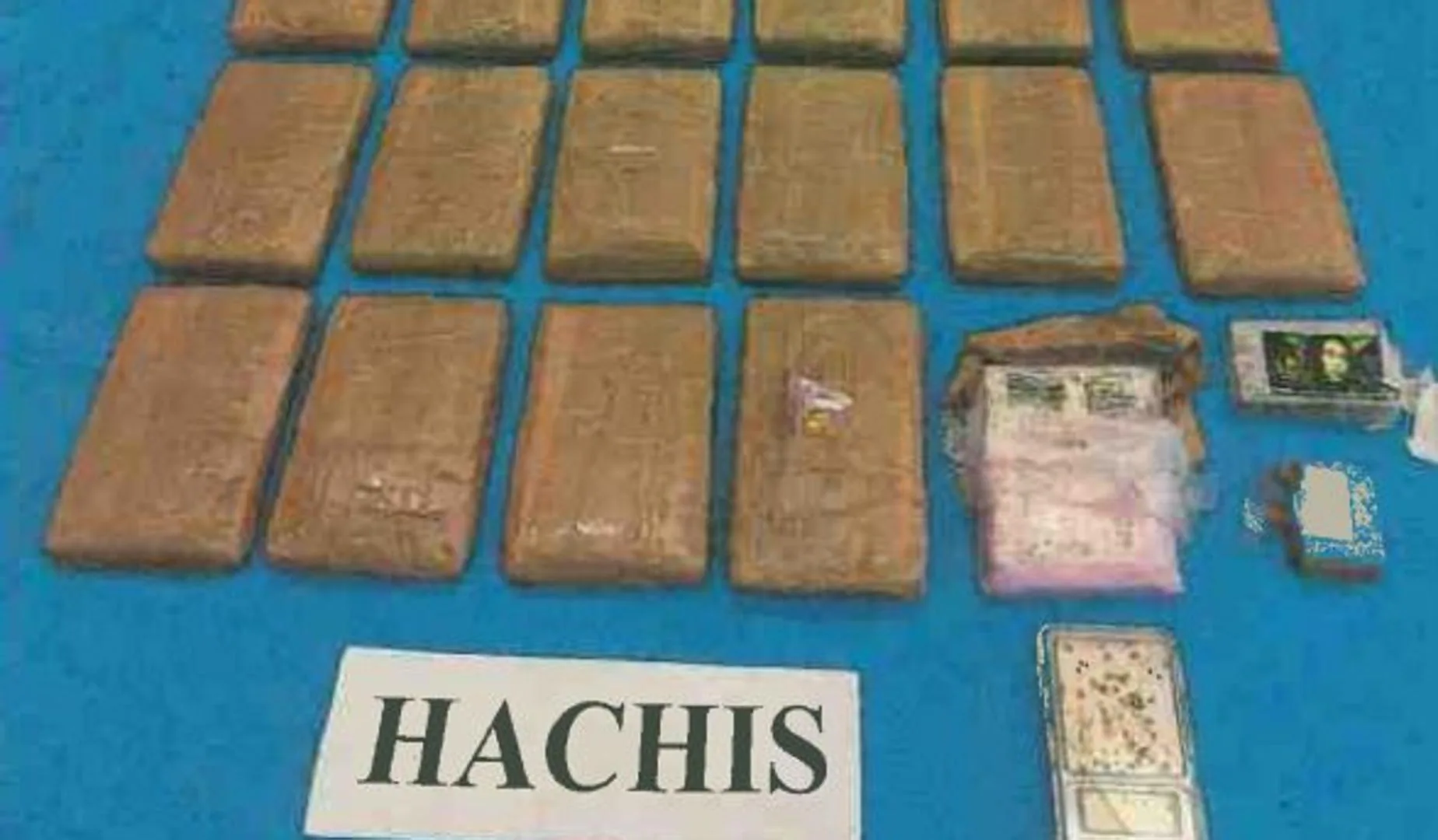 Denuncia a su padre por traficar con droga y pegarle en Logroño