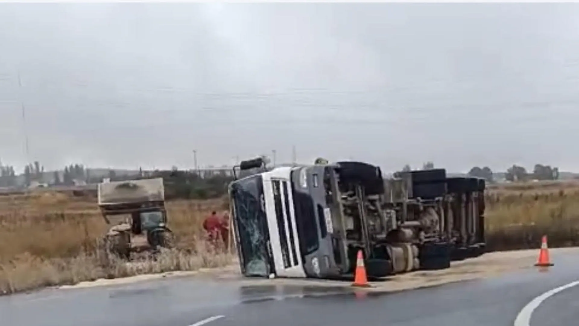 El vuelco de un camión en Salamanca que se ha saldado sin heridos