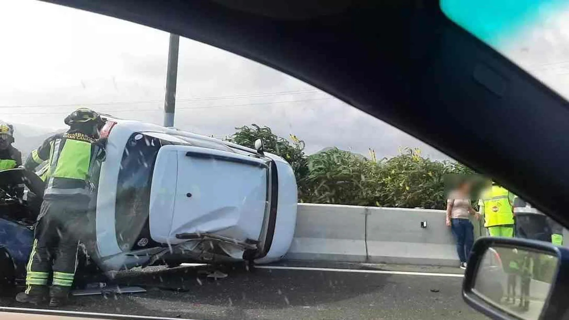Cuatro menores, entre ellos uno de 20 meses, resultan heridos en un accidente múltiple en Telde