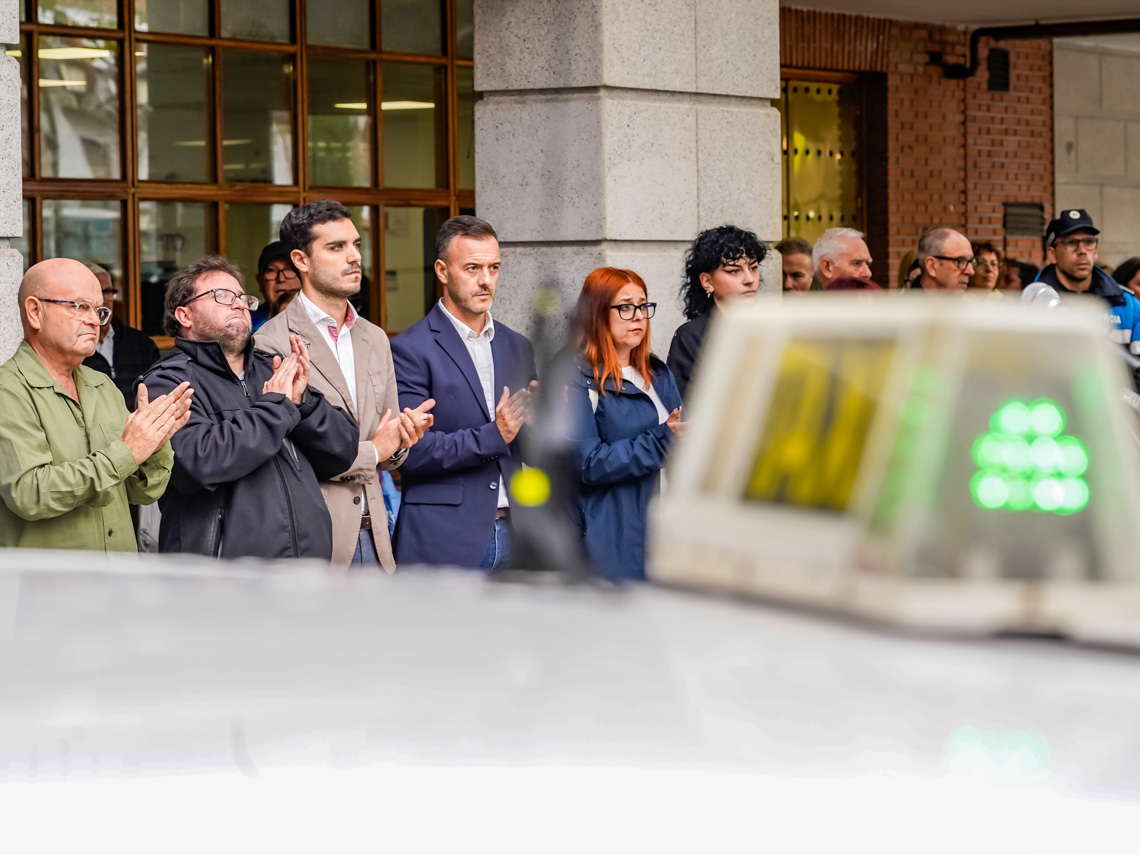 Torrejón de Ardoz rinde homenaje al taxista apuñalado en Alcalá de Henares