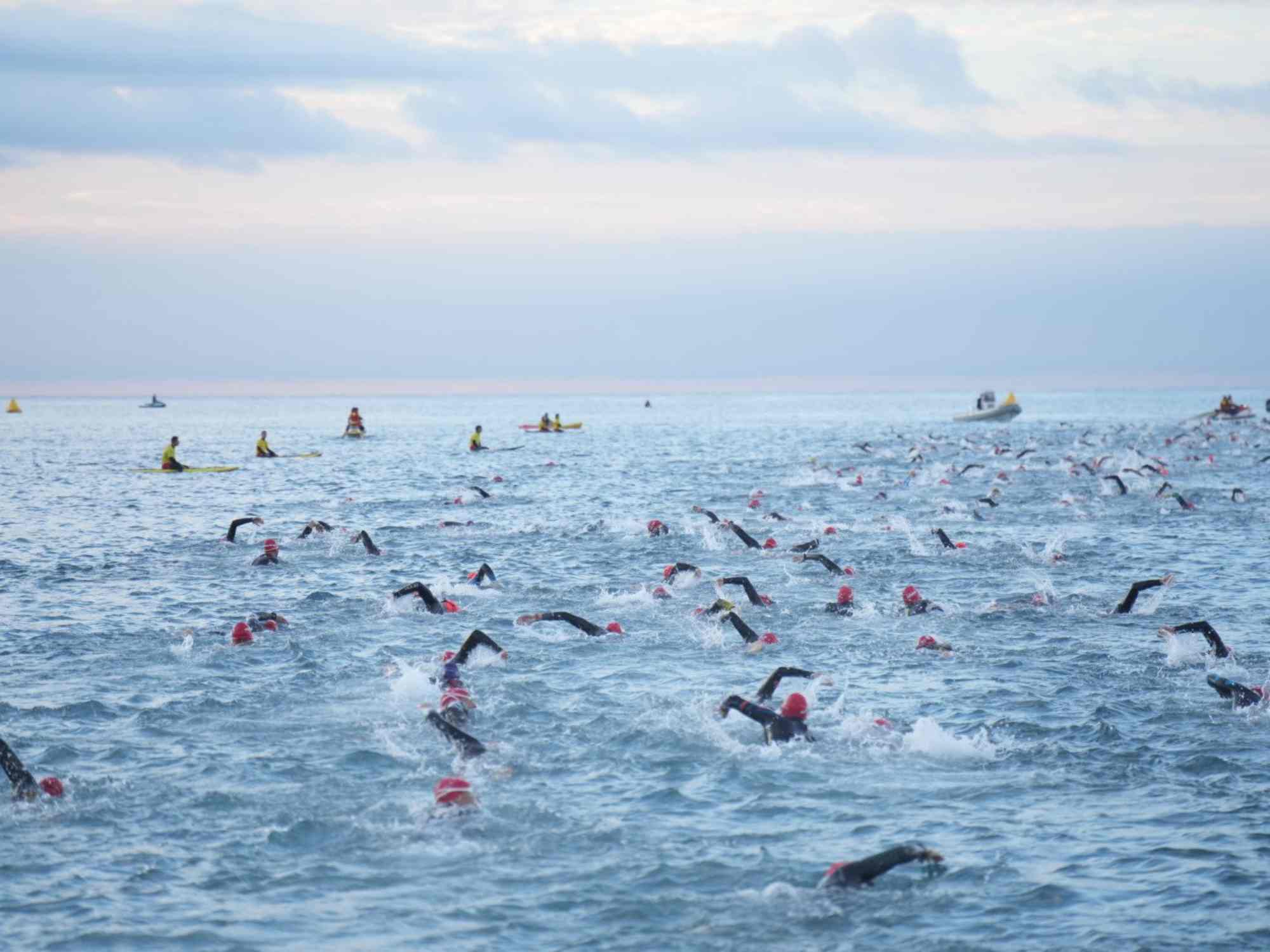 Tragedia en el Ironman Calella-Barcelona: Muere una triatleta rusa durante la prueba de natación