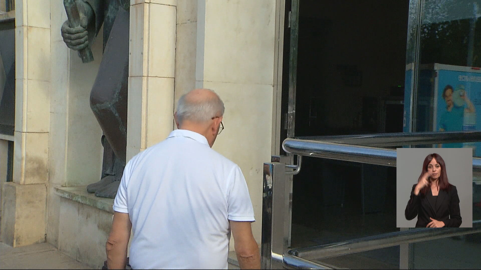 Piden prisión para el último de los empresarios acusados por la trama de prostitución de menores en Murcia