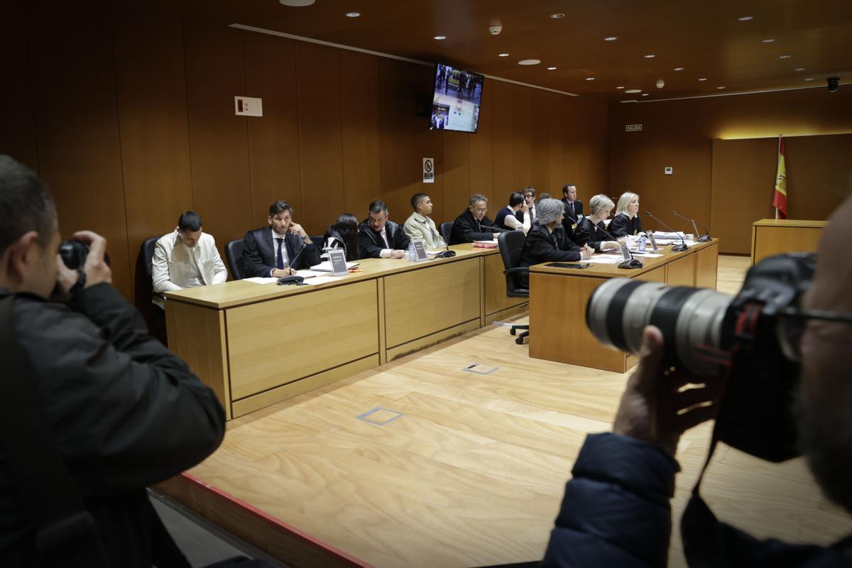 Vídeo: Comienza el juicio del caso Samuel con la estrategia de los cinco acusados en juego