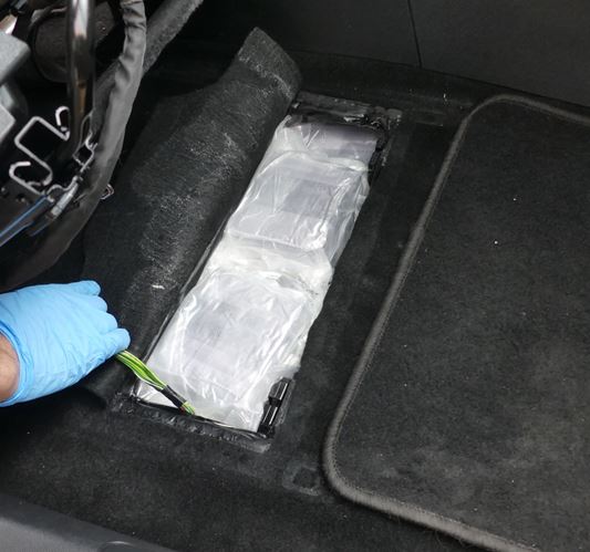 Policía Nacional interviene 110 kilos de hachís en un coche aparcado en el Polígono Virgen de África