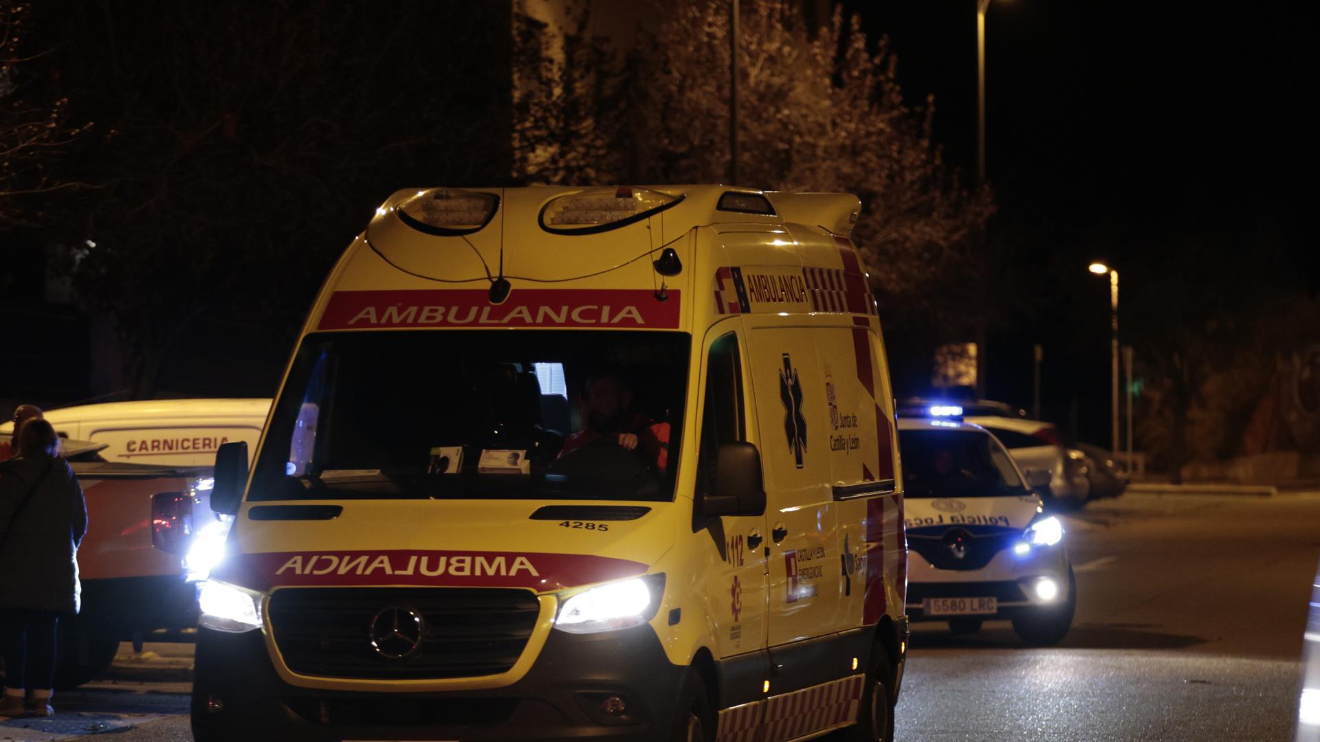 Agresión con botella de vidrio deja a joven herido en el centro de Salamanca durante una noche conflictiva