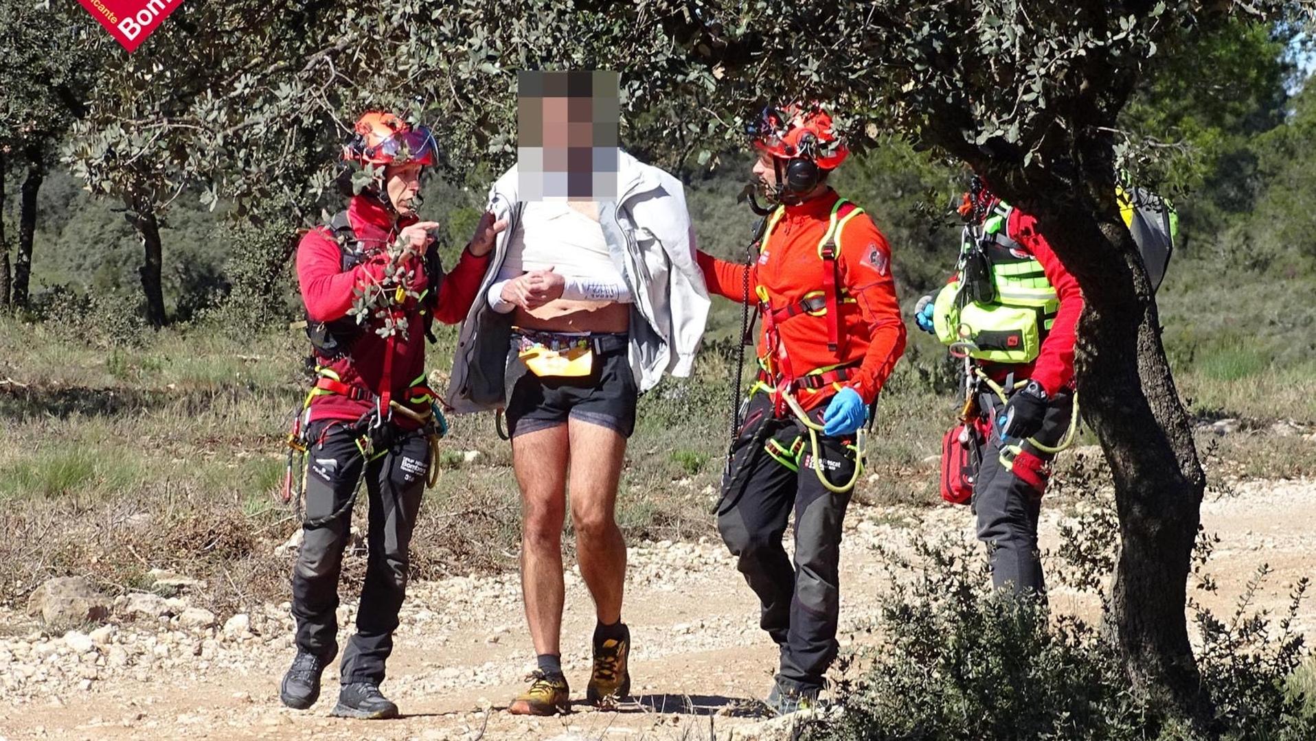 Rescatado en helicóptero un corredor de trail en Benejama tras sufrir una fractura de hombro