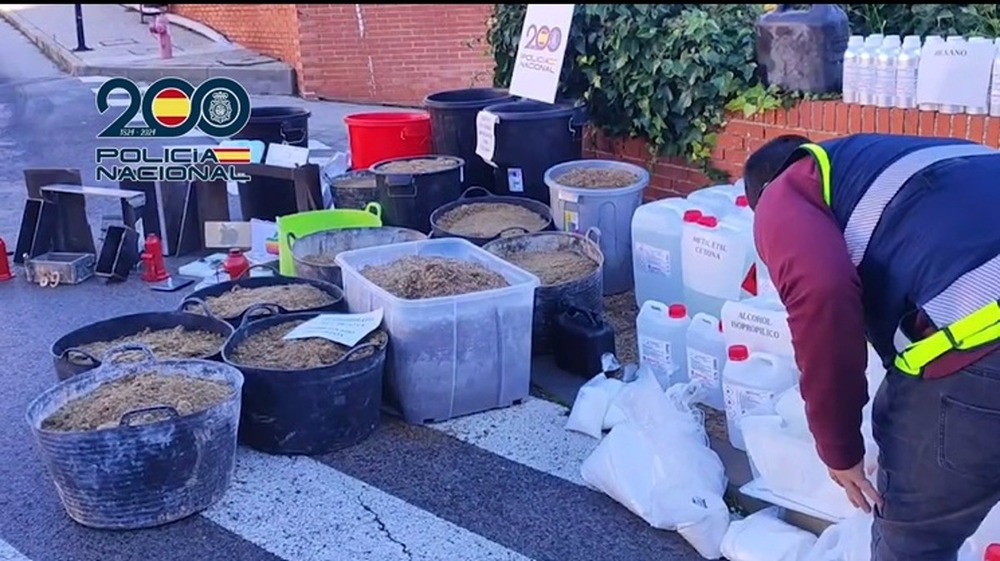 Desmantelan laboratorio clandestino de cocaína impregnada en cajas de cartón y detienen a organización criminal en Madrid y Albacete
