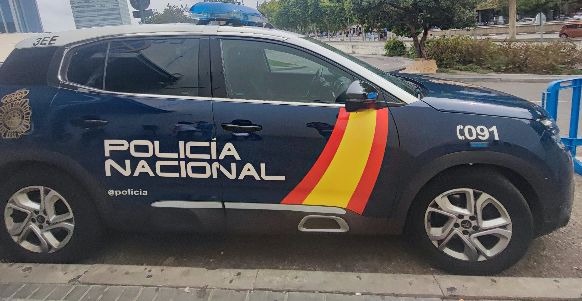 Desmantelan red criminal dedicada a explotación sexual y tráfico de drogas en Puente de Vallecas