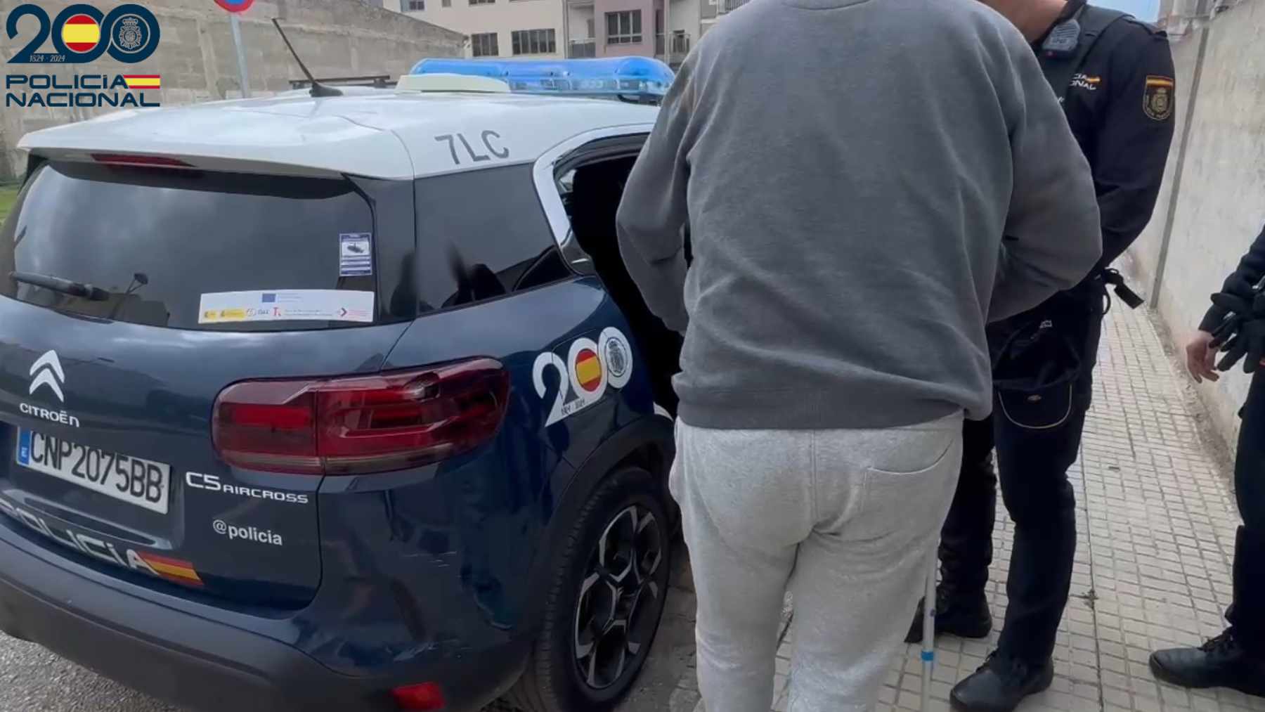 Detenido por intentar quemar de madrugada la casa de un policía local de Manacor con su familia dentro