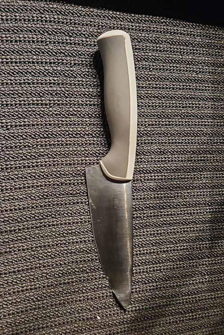 Detenido un hombre por amenazar a clientes con un cuchillo en Las Palmas de Gran Canaria