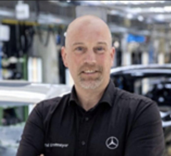 Mercedes Benz de Vitoria reduce su previsión de producción a 122.634 unidades, 2.000 menos de lo esperado