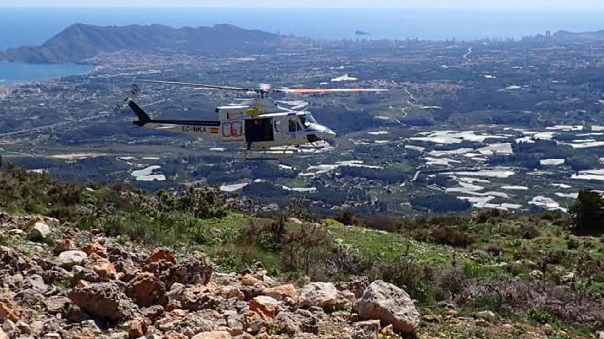 Rescatan en helicóptero a una mujer tras caer mientras hacía senderismo por la Sierra de Bernia