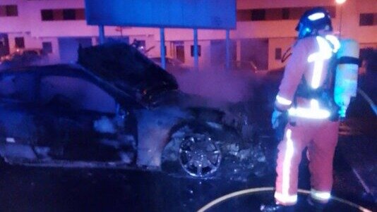 Así quedaron los vehículos tras los incendios en Villablanca y Pozo del Camino