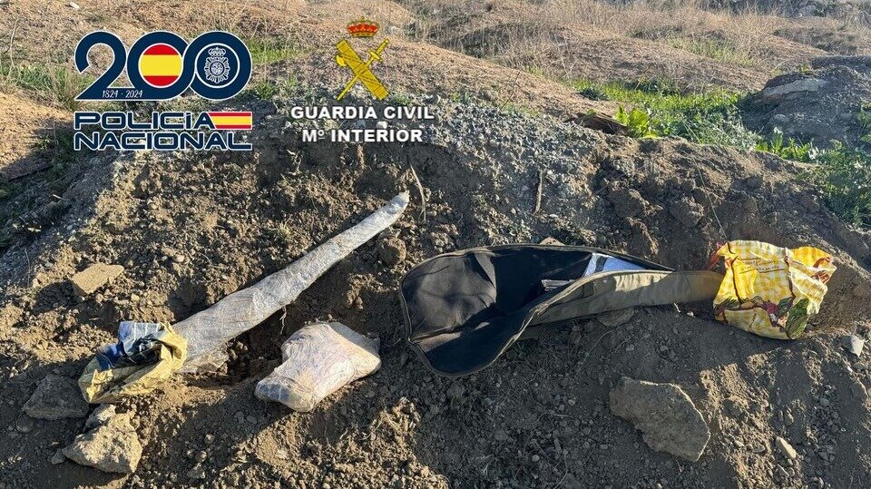 Desarticulada en Granada una organización criminal dedicada al tráfico de armas de guerra: hallan galería de tiro clandestina