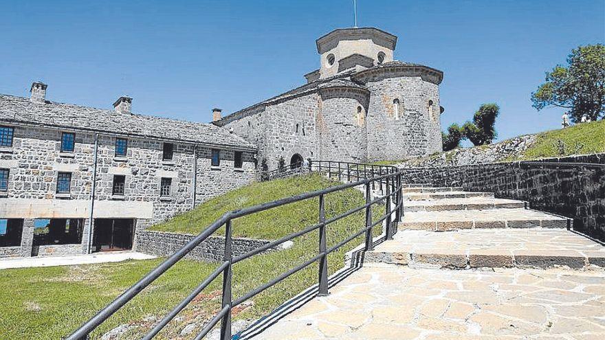 Los ataques a las cruces llegan a Aralar