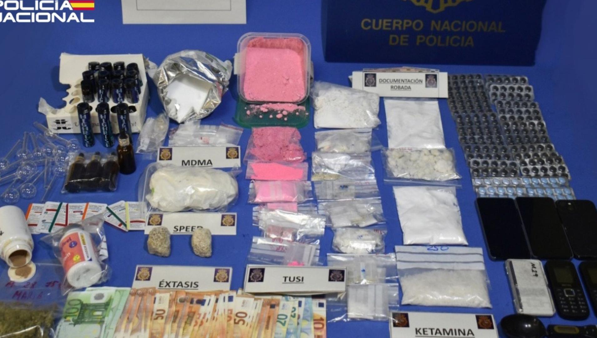 Desmantelan en Burgos un 'Drug Shop' que distribuía cocaína rosa a domicilio