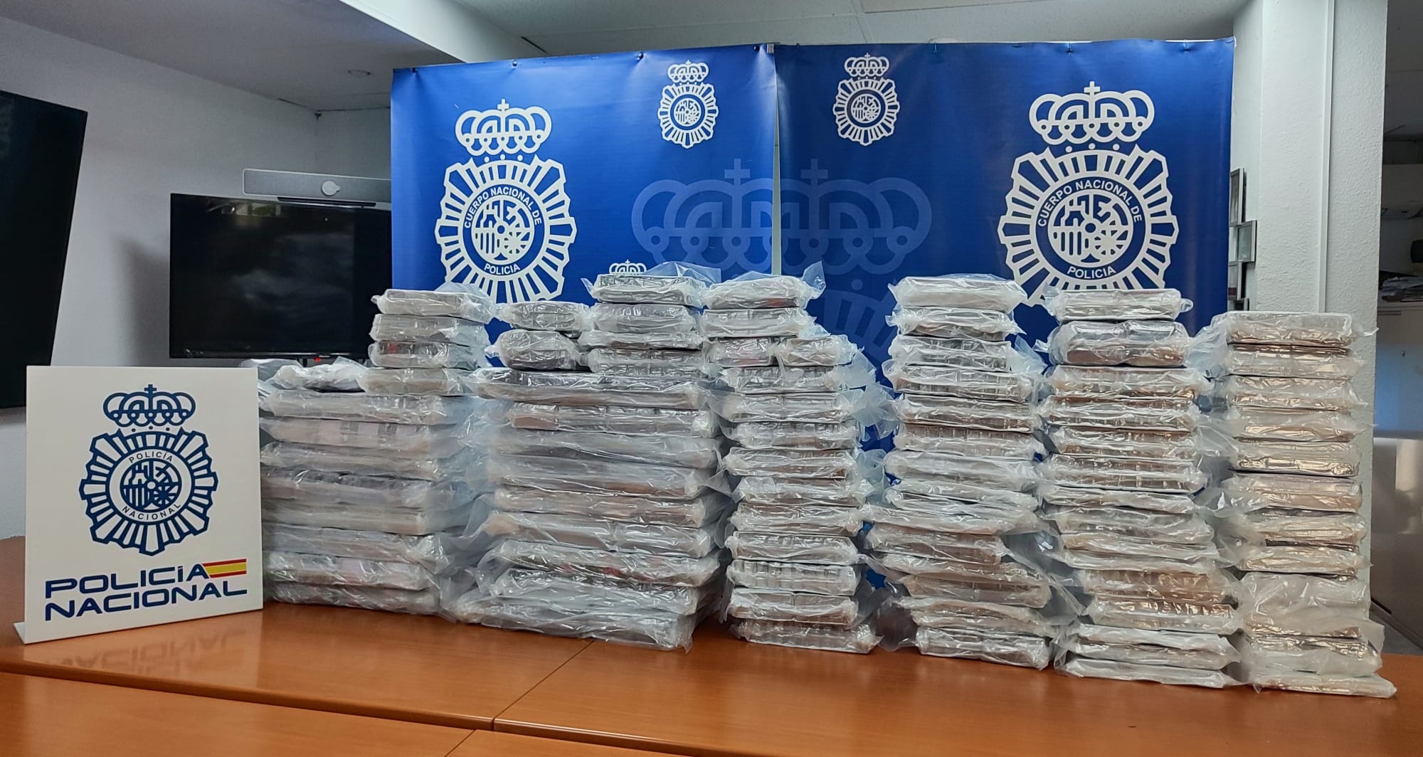 Al menos un ceutí entre los detenidos al entregar "gran cantidad de droga" en la Costa del Sol