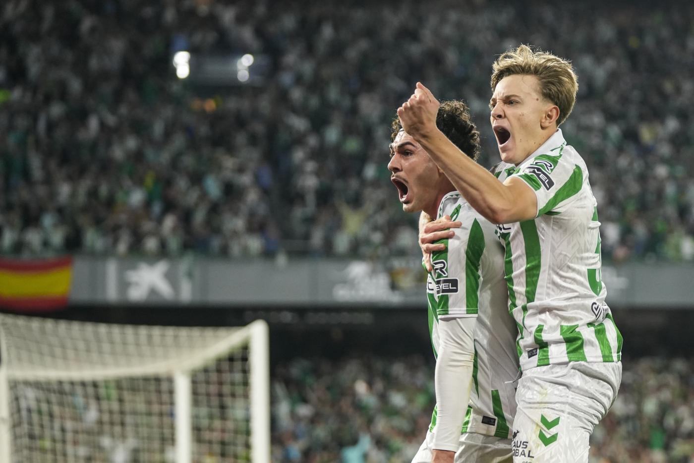 Johnny Cardoso y Jesús Rodríguez celebrando el gol del empate. - EP