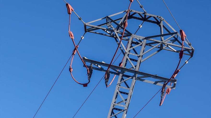 Euskadi declara la fase de alerta del Plan de Protección Civil tras el apagón eléctrico