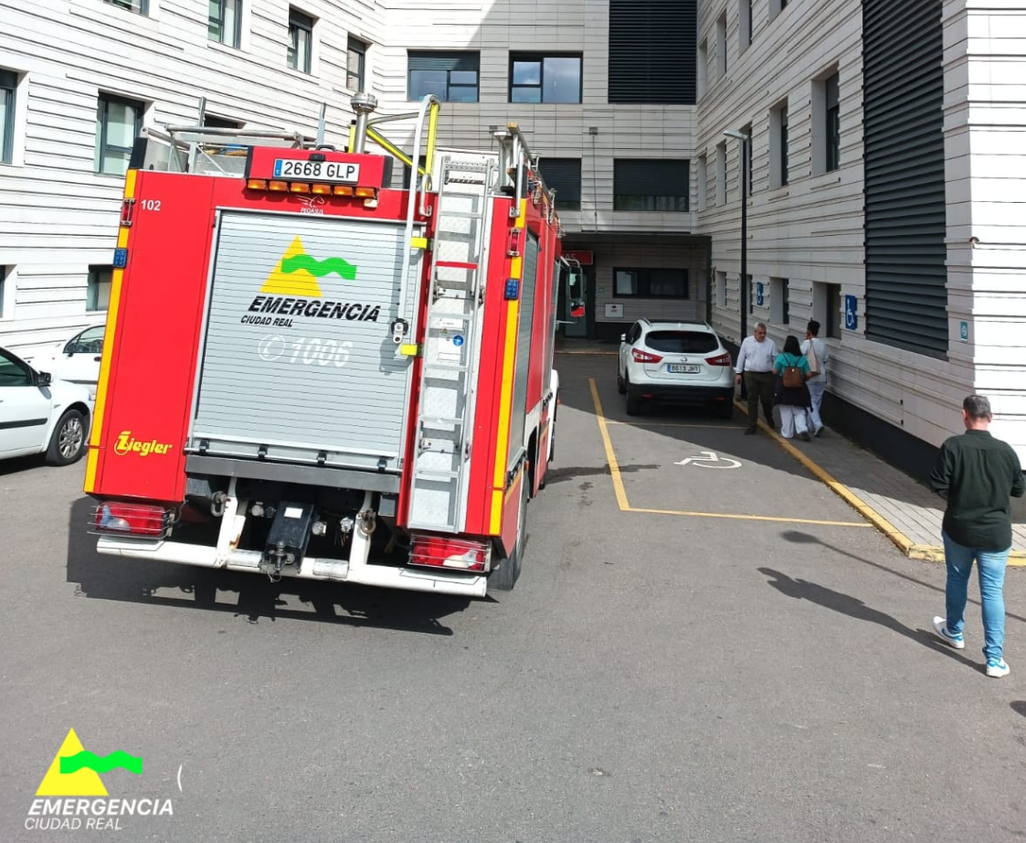 Incendio en la instalación eléctrica del hospital Quirónsalud de Ciudad Real: Extinto sin heridos