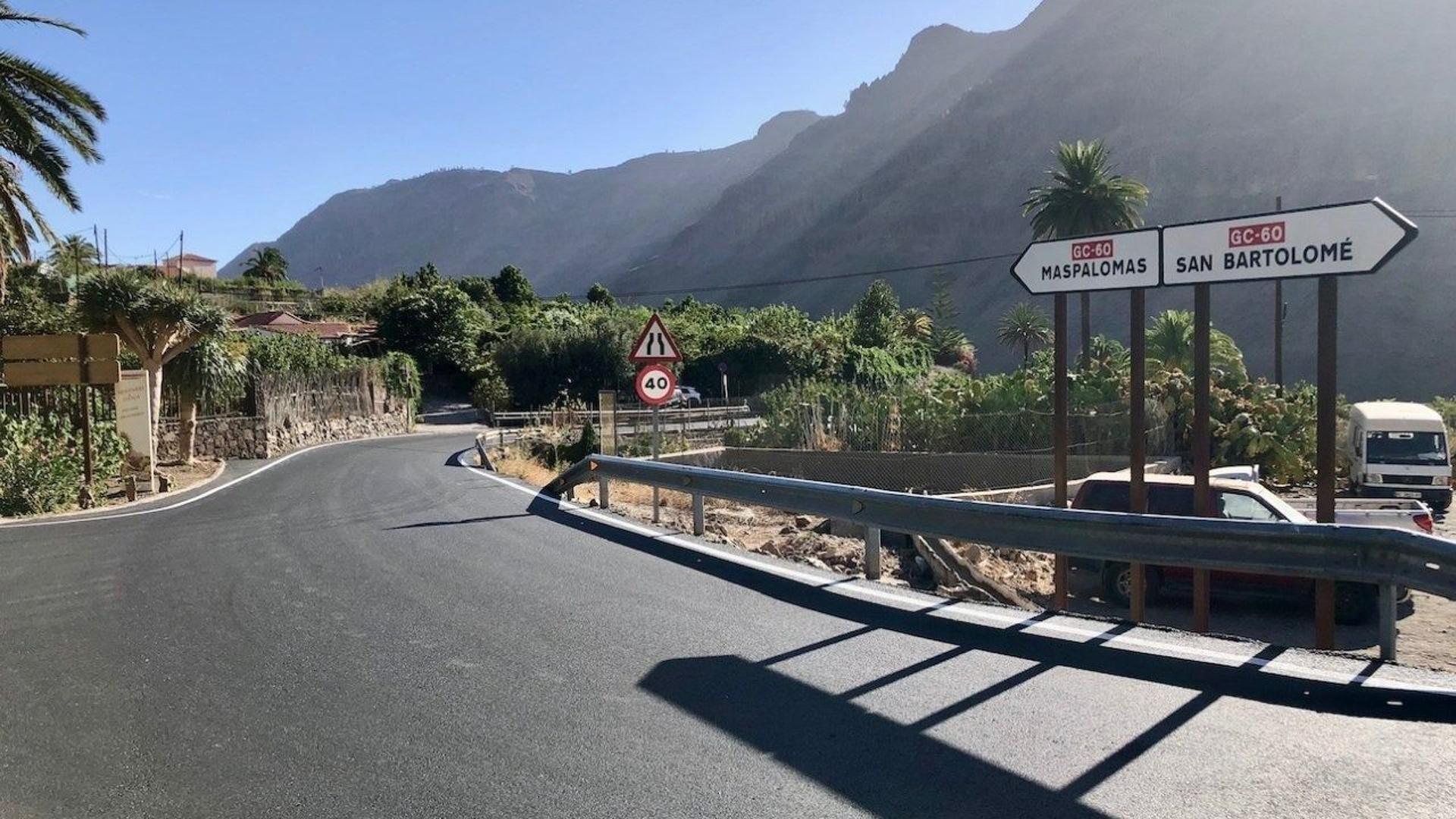 Joven de 17 años resulta gravemente herido tras caer de una moto en San Bartolomé de Tirajana