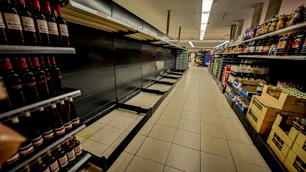 Mercadona, El Corte Inglés y Dia abren con normalidad