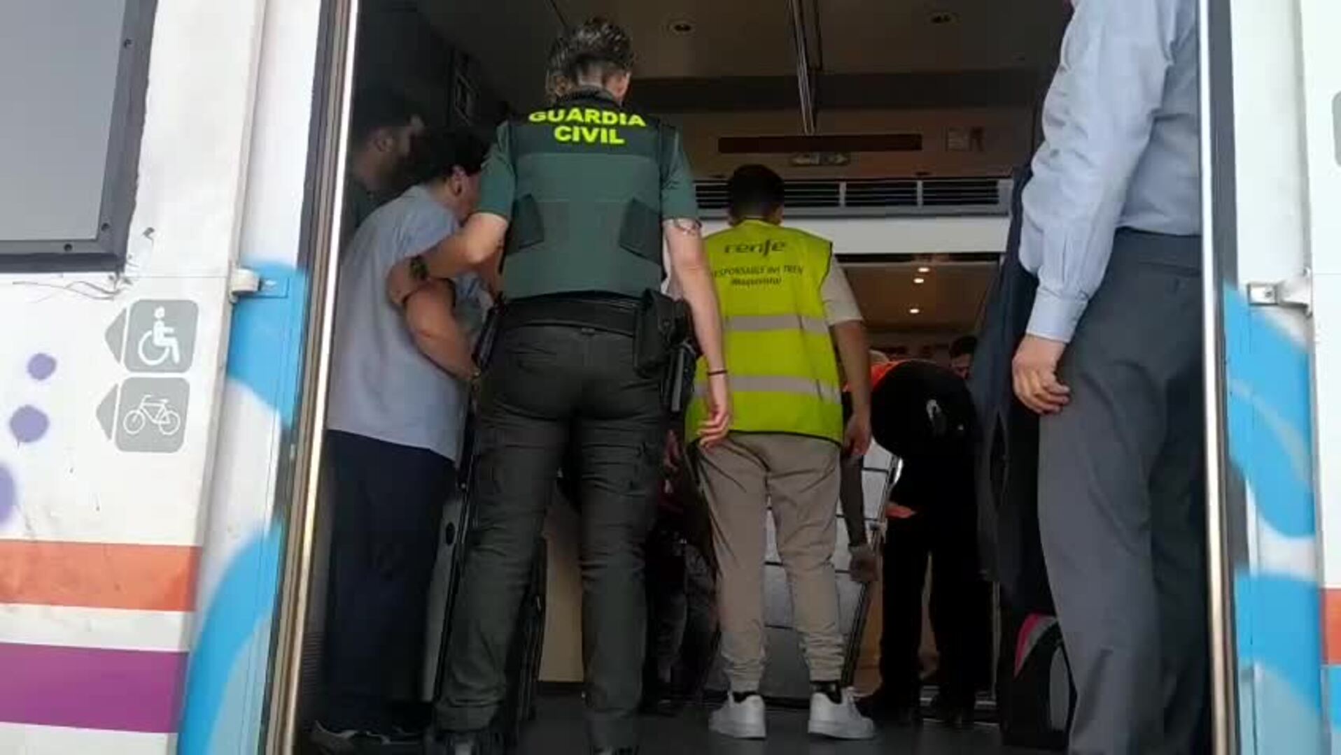 Auxiliadas 120 personas tras averiarse un tren en Navarra