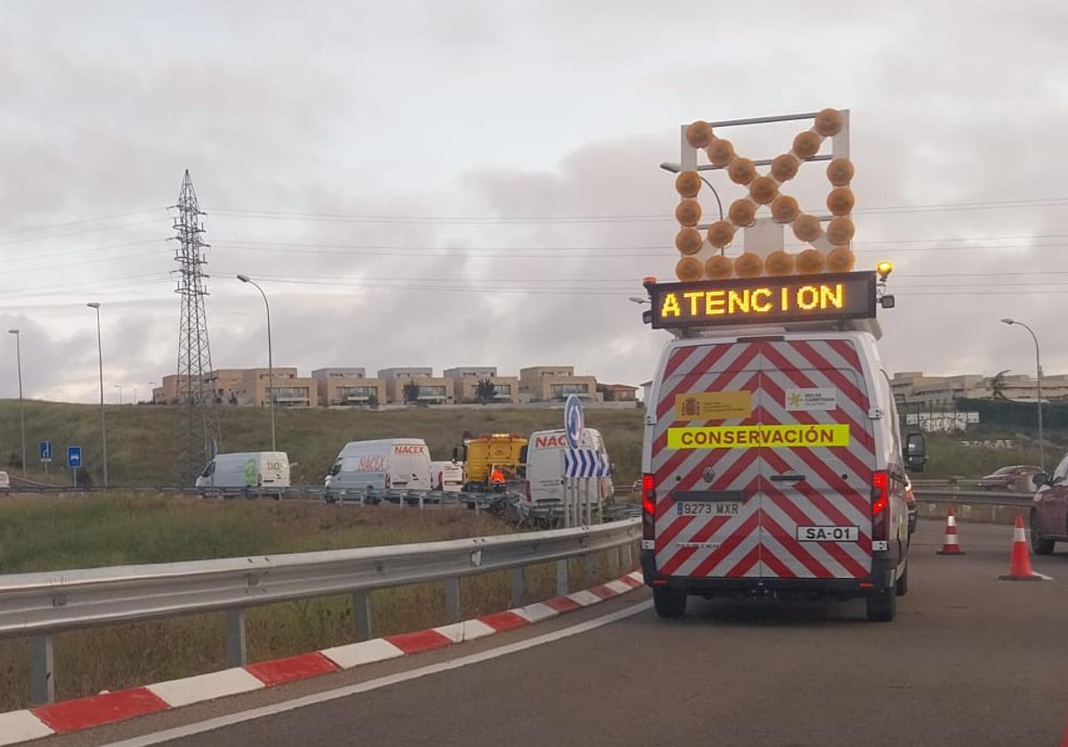 Grandes retenciones por un accidente en una de las principales entradas a Salamanca