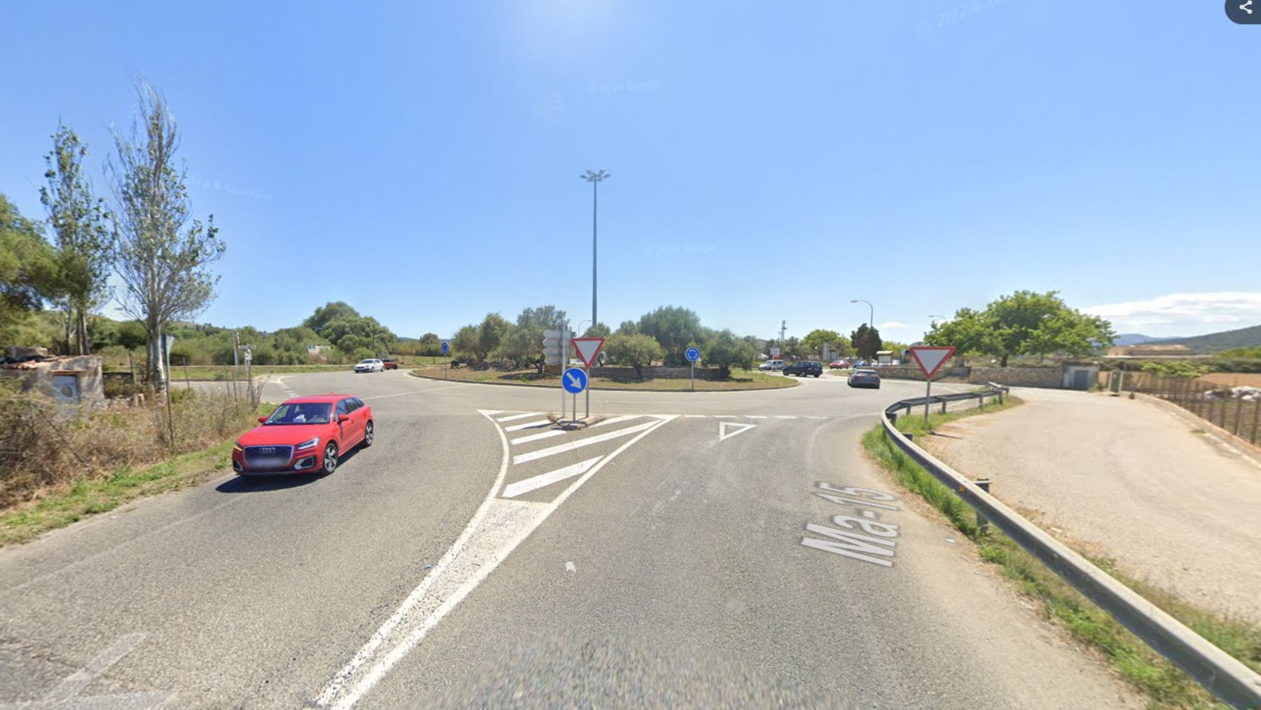 Un policía local dispara a un coche tras saltarse un control en Mallorca