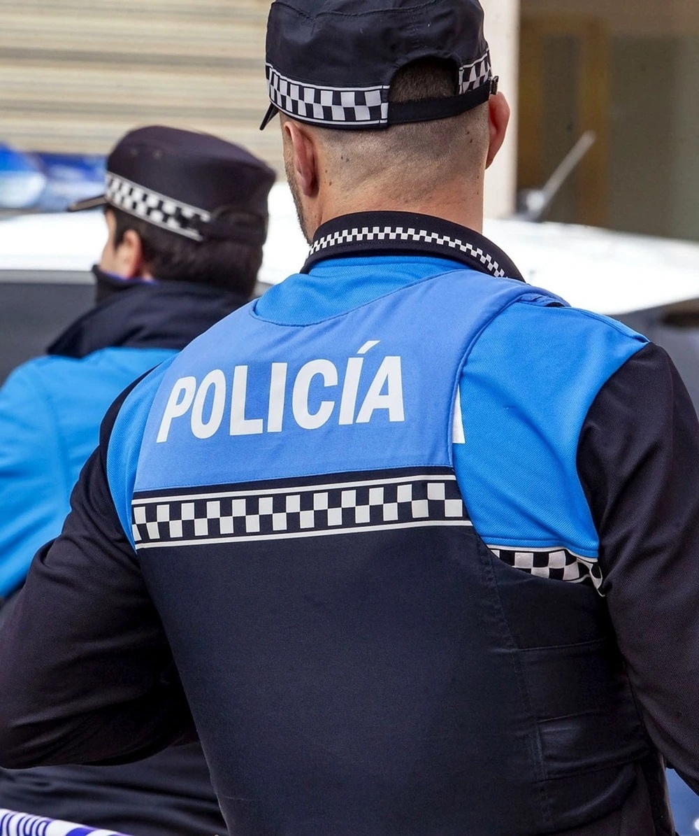 Quebranta una orden de alejamiento sobre una menor