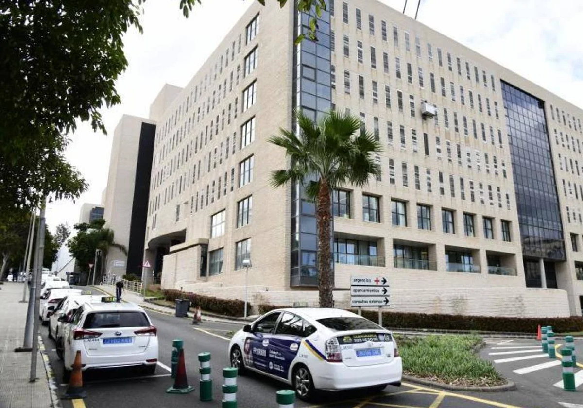 Atropellan a un hombre en Moya, Gran Canaria, y es trasladado al hospital con un traumatismo craneal.