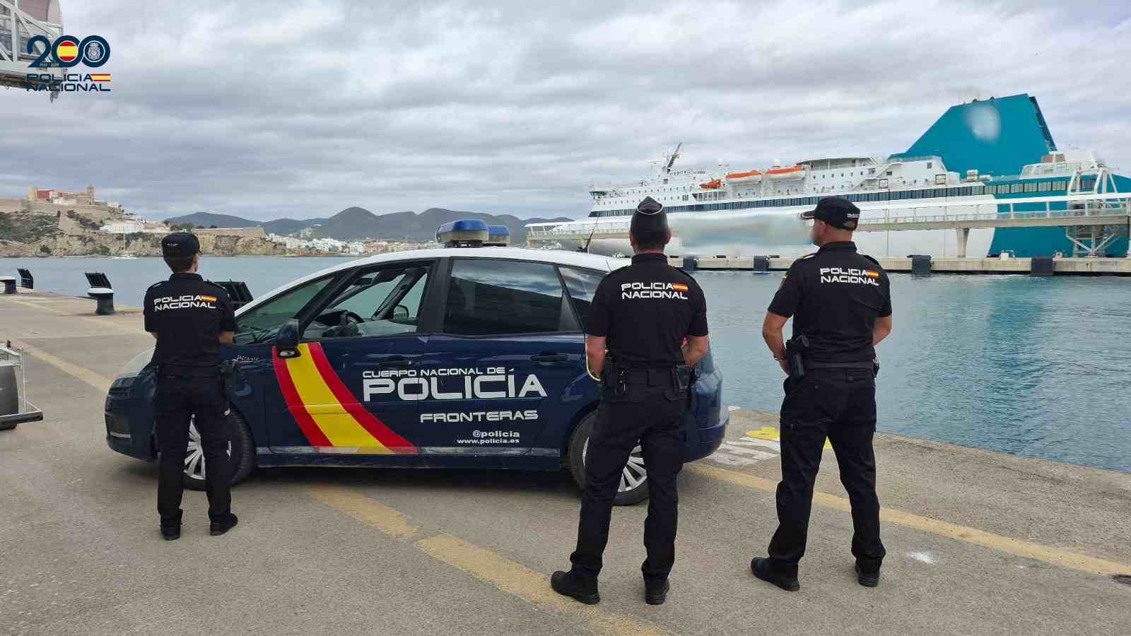 Detenida en Ibiza una pareja británica por negarse a pagar 3.196 euros en consumiciones en un crucero