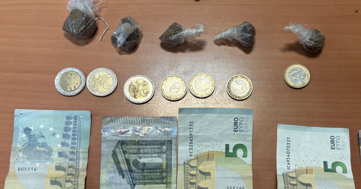 Detenido en Melilla un hombre reincidente por tráfico de drogas en plena vía pública