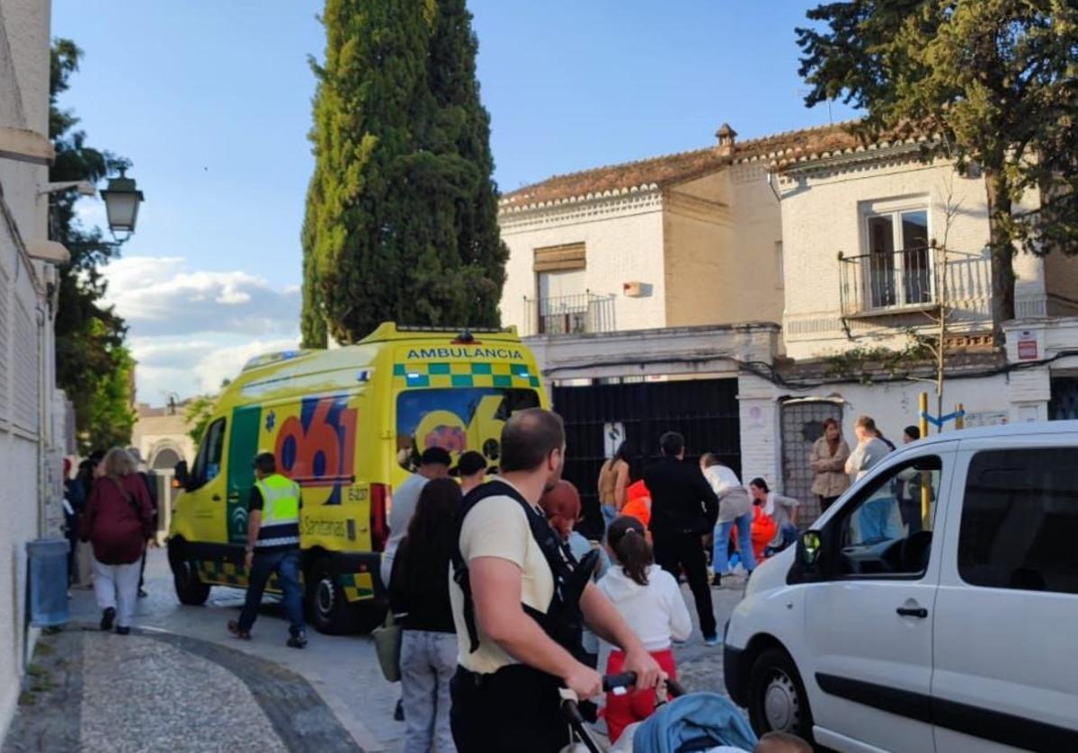 Fallece turista malagueño de 55 años por muerte natural en el Albaicín de Granada