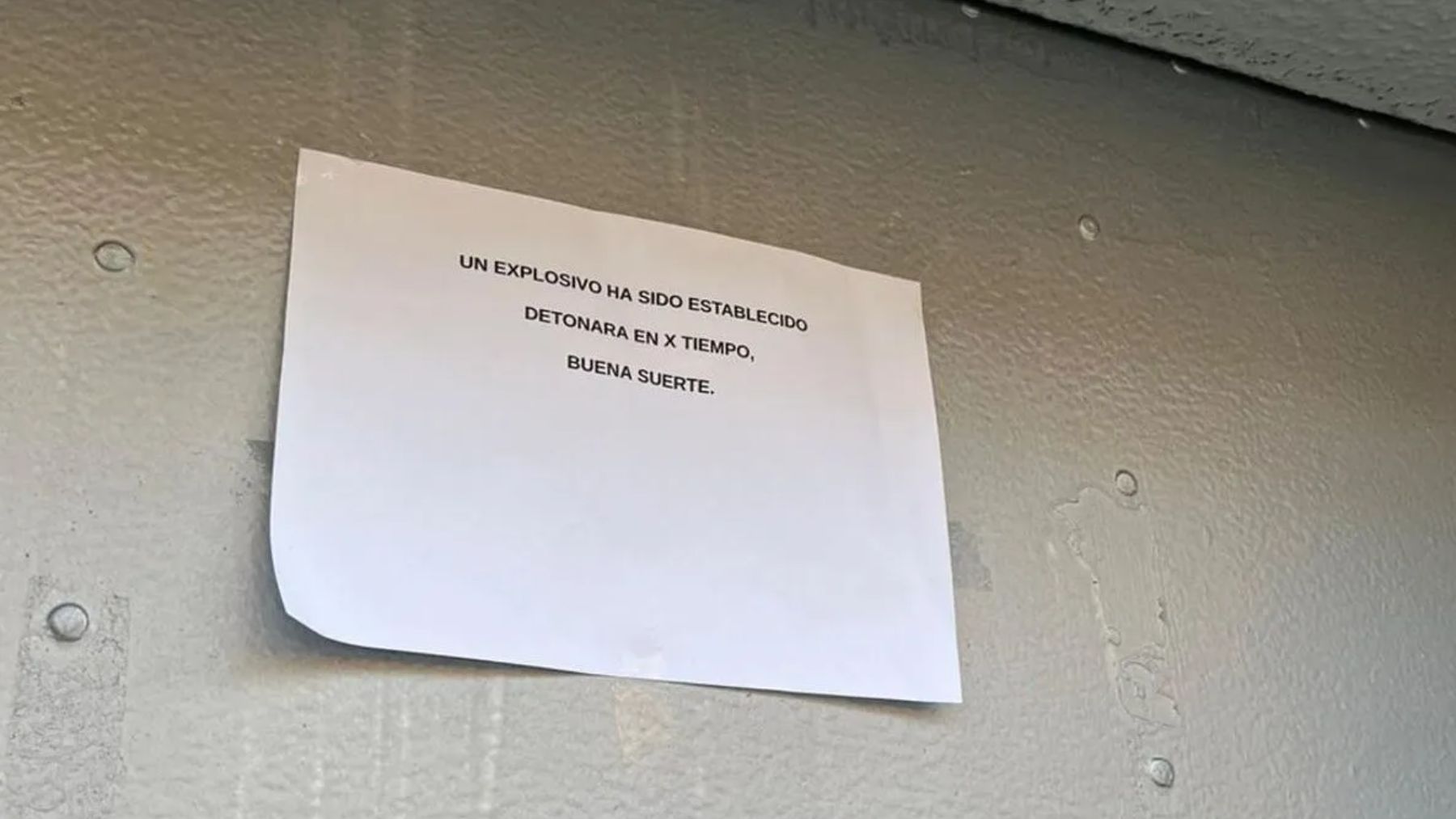 Susto en un colegio de Mallorca por un falso aviso de bomba: «El explosivo detonará en X tiempo»