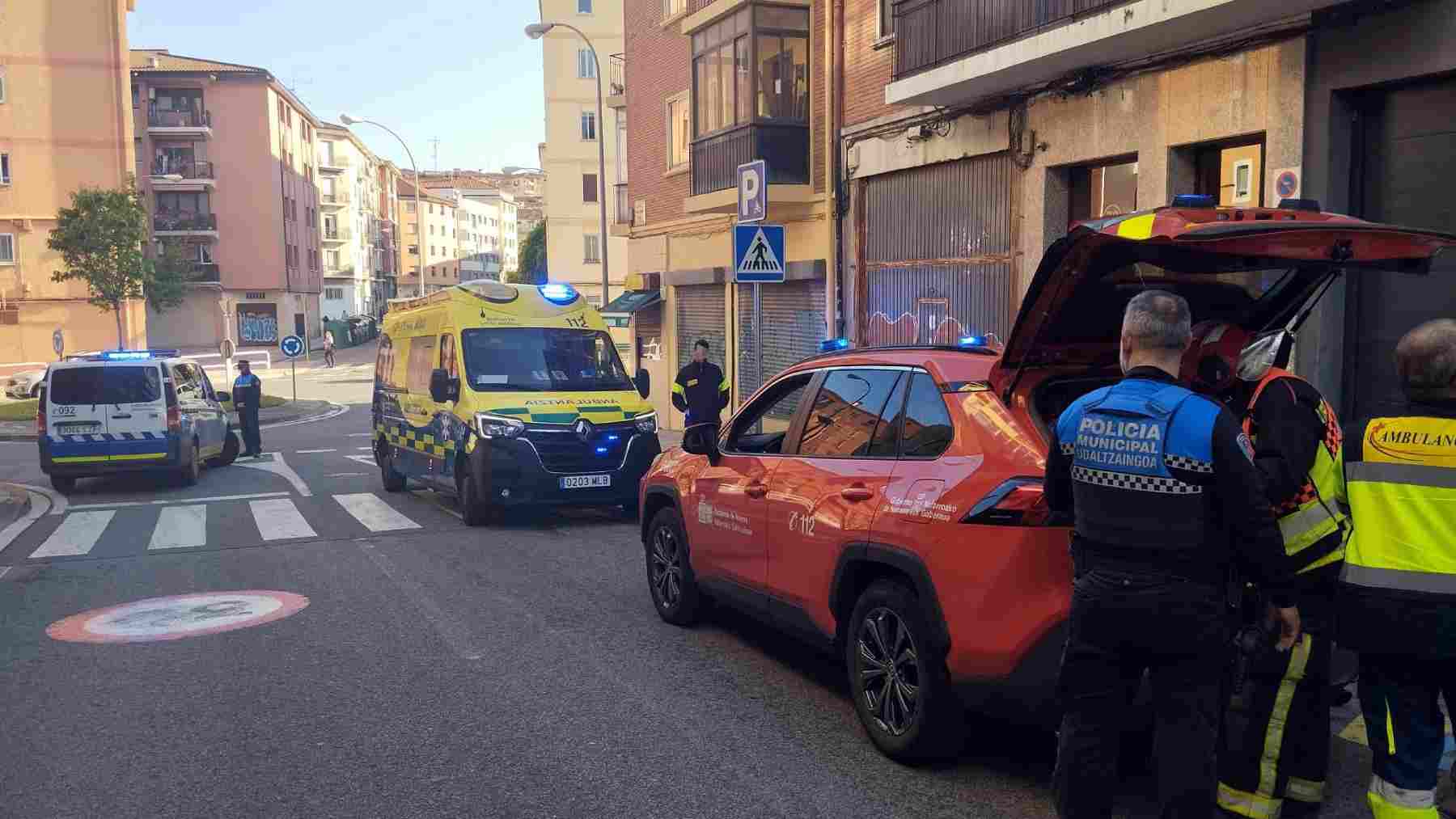 Dramático incendio en Pamplona: rescatan a dos personas atrapadas en un cuarto piso