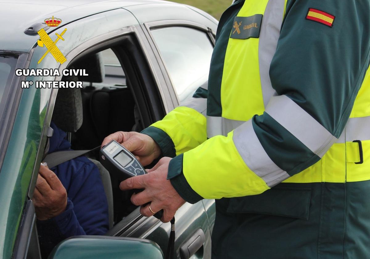 Investigado tras sufrir un accidente mientras conducía borracho y sin carnet en Burgos