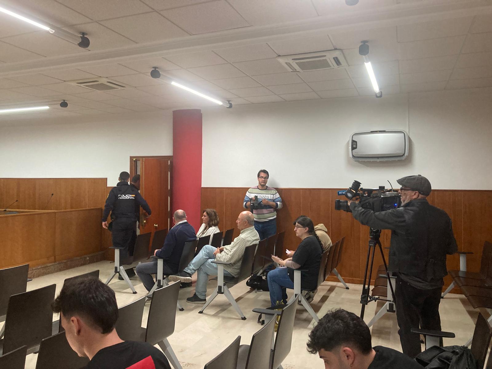 El jurado declara culpable de disparar a su pareja al policía local acusado de asesinato en Parques de Ceuta