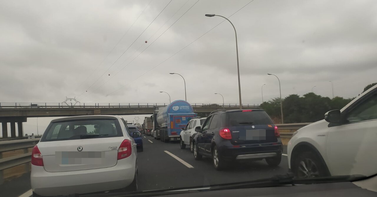 Atasco en la A-49