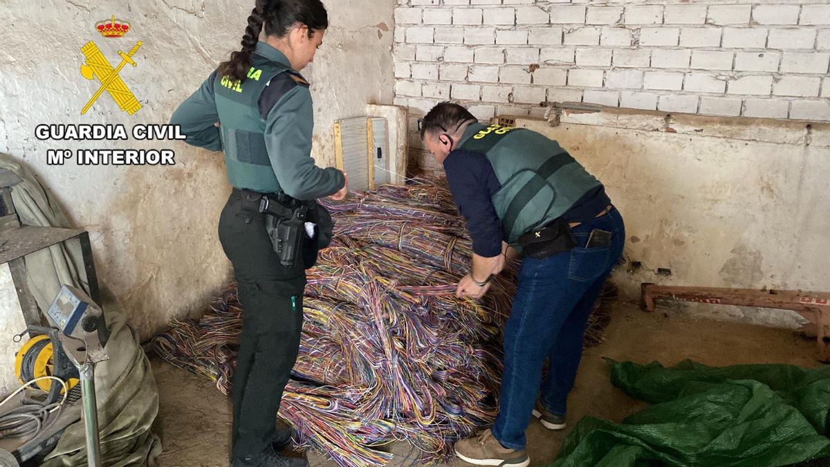 Imagen de los cables robados interceptados por la Guardia Civil.