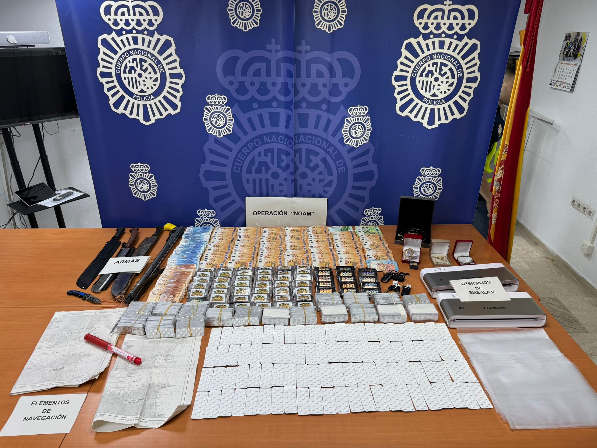 Tres detenidos en Ceuta por integrar una red de tráfico de personas y drogas entre Marruecos y España