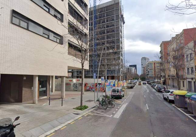 Detenido en Barcelona por intentar estrangular a su expareja con un cable de televisión