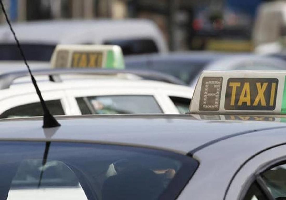 Detenido por agresión sexual a una taxista que lo recogió en un local de alterne en Málaga