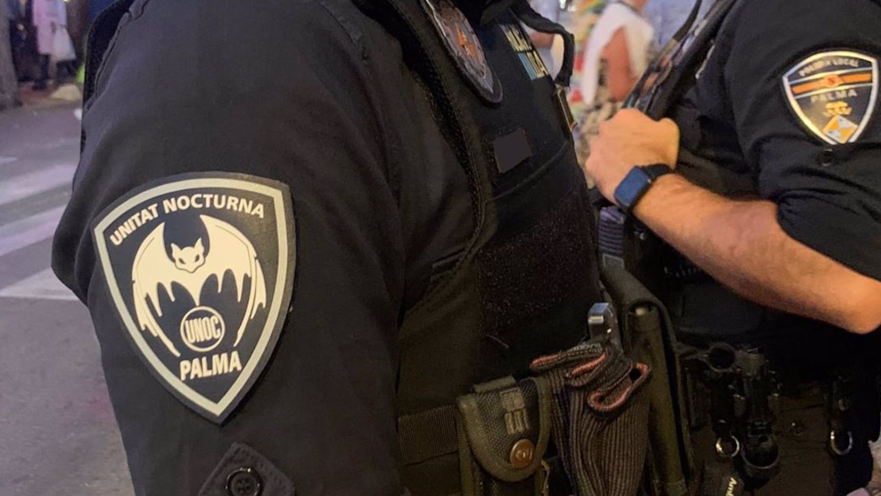 Detenido un colombiano por amenazar al personal de una discoteca de Playa de Palma y agredir a un policía