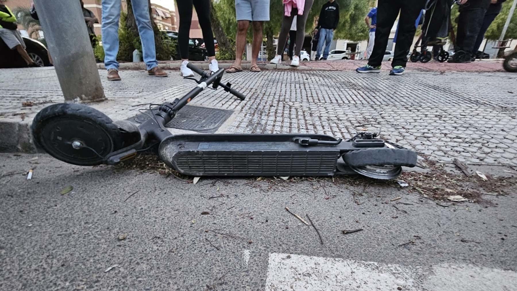 Dos accidentes de tráfico con patinete implicado dejan a dos mujeres heridas en Navarra